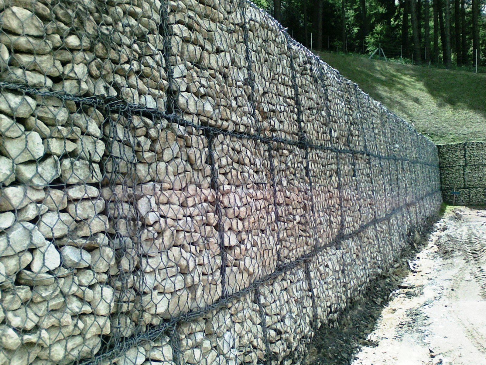 What Can I Fill Gabion Baskets With